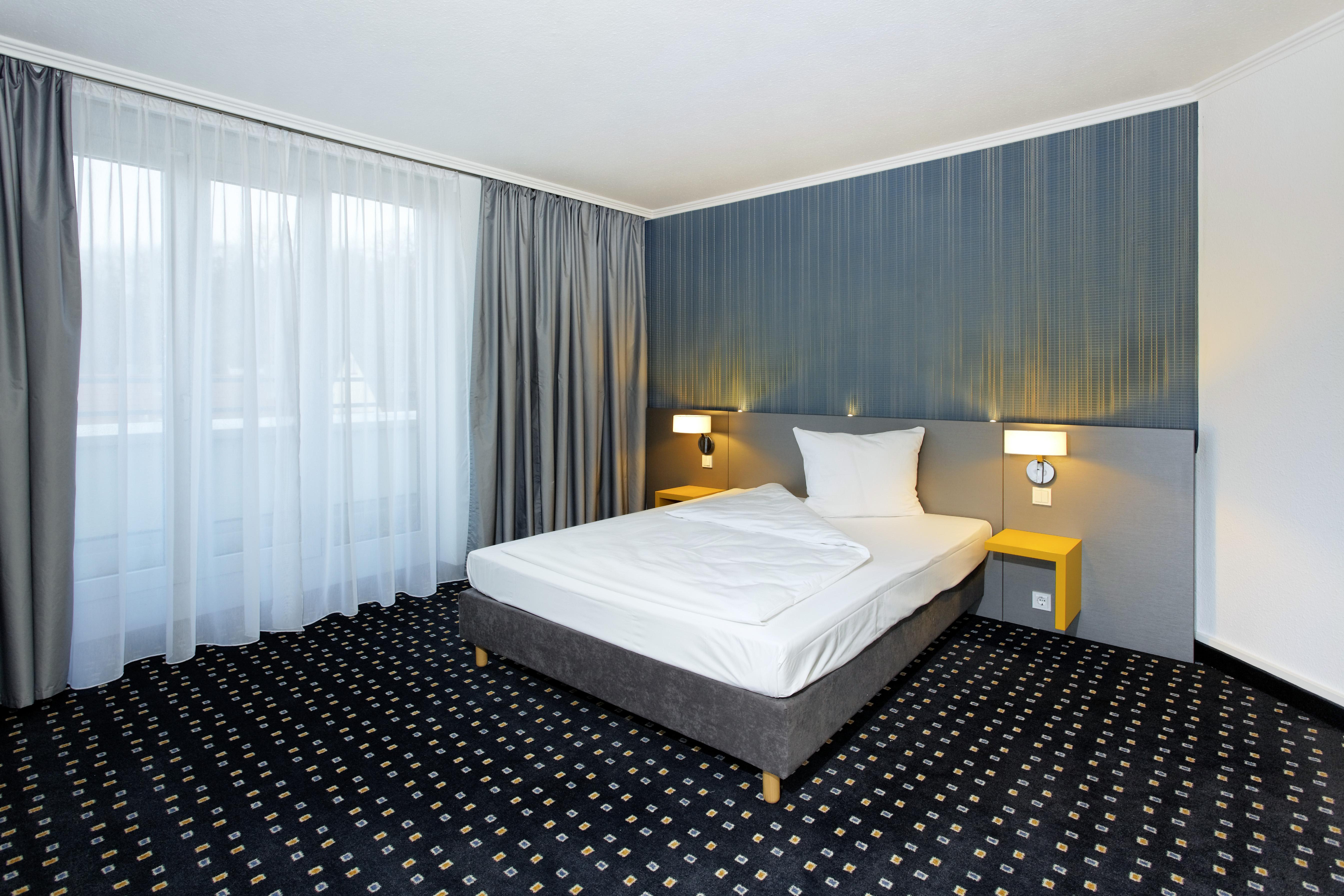 Ibis Styles Stuttgart Hotel Bagian luar foto