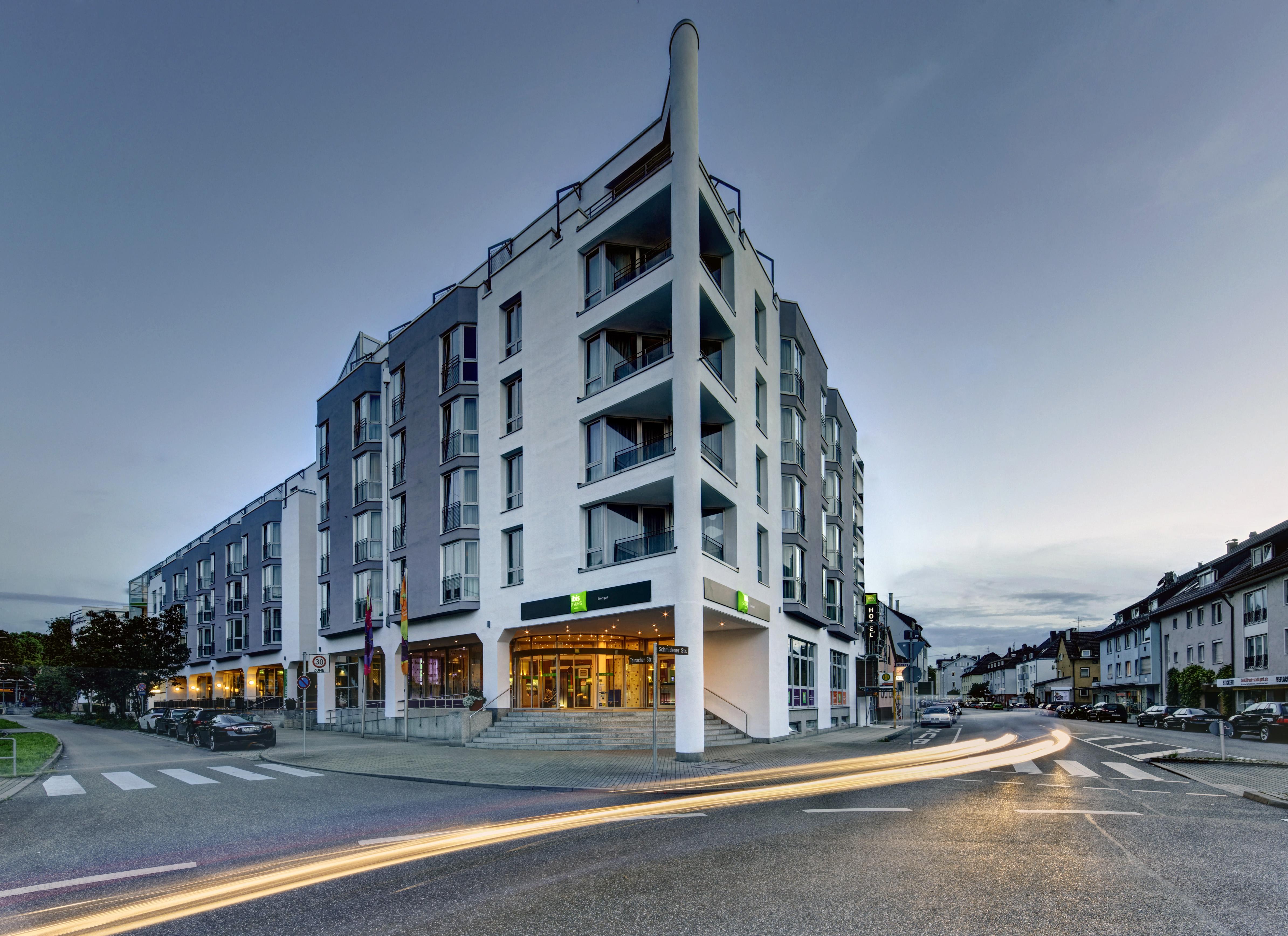 Ibis Styles Stuttgart Hotel Bagian luar foto