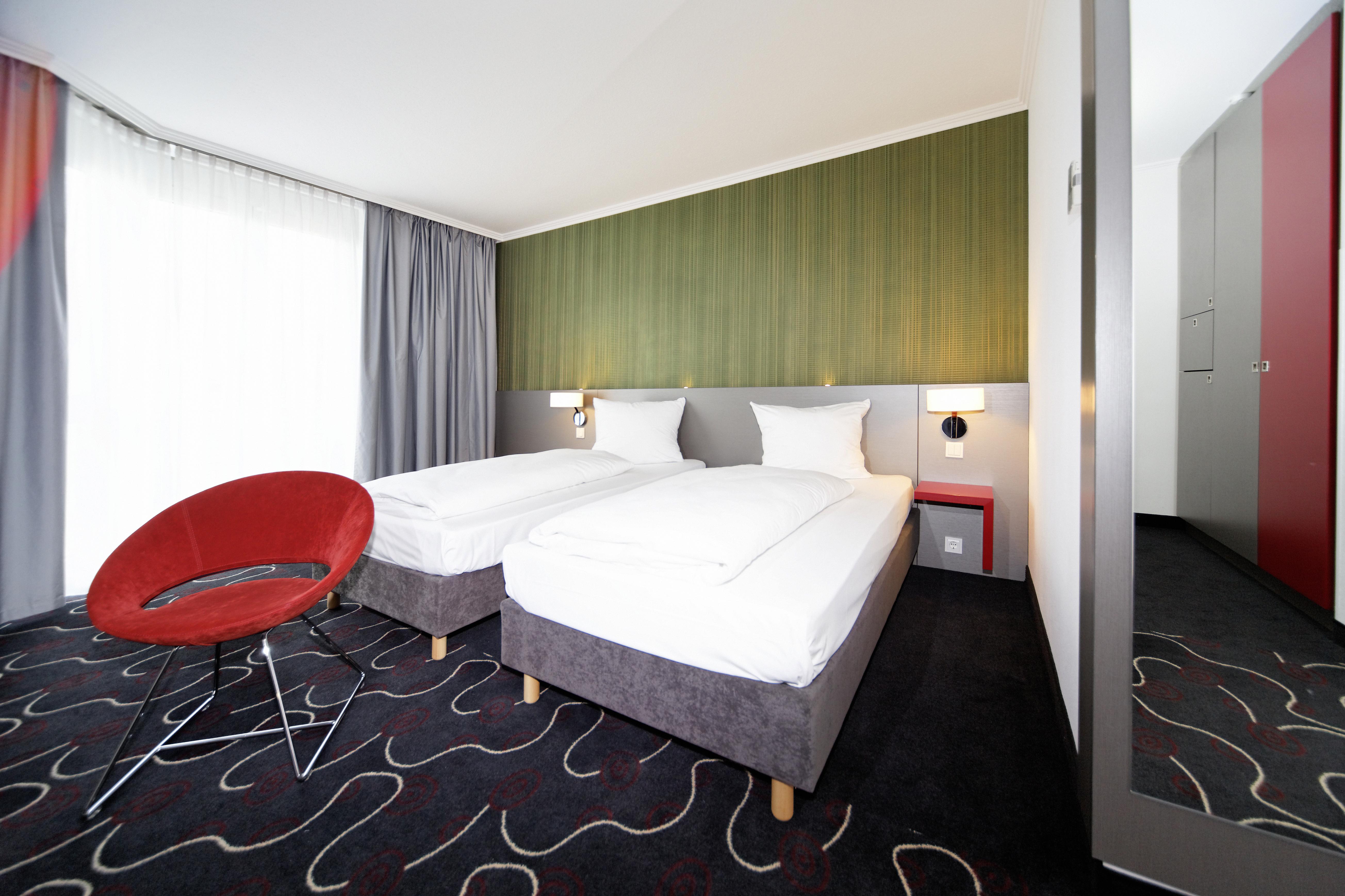 Ibis Styles Stuttgart Hotel Bagian luar foto