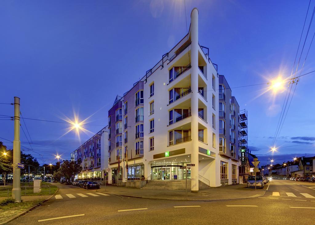 Ibis Styles Stuttgart Hotel Bagian luar foto